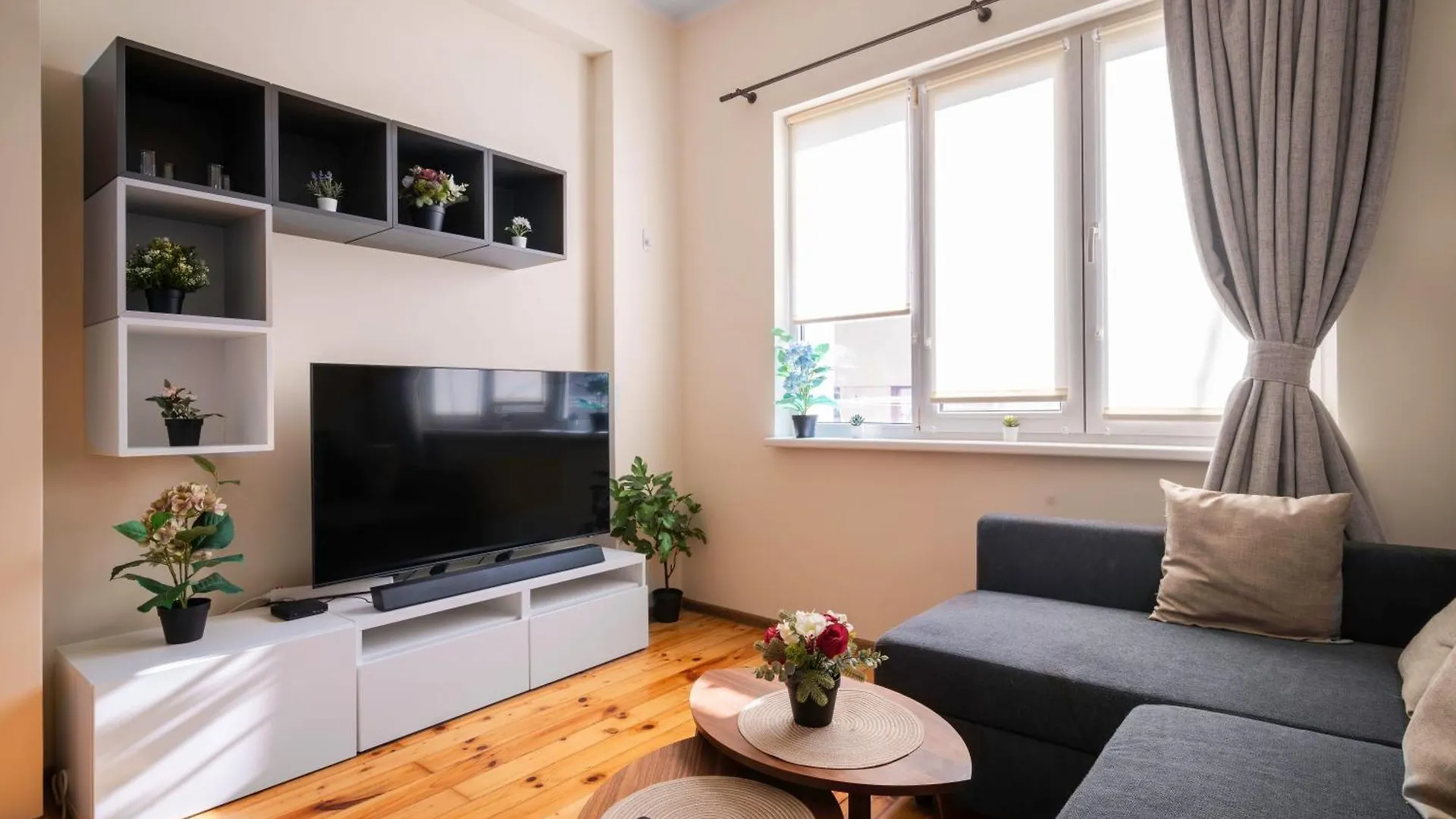 Stylish Cityhub Retreat In Sofia Center By Flat Mаnager